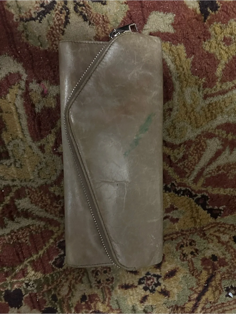 HOBO International Leather Wallet Taupe Zip Around Organizer Distressed classic
